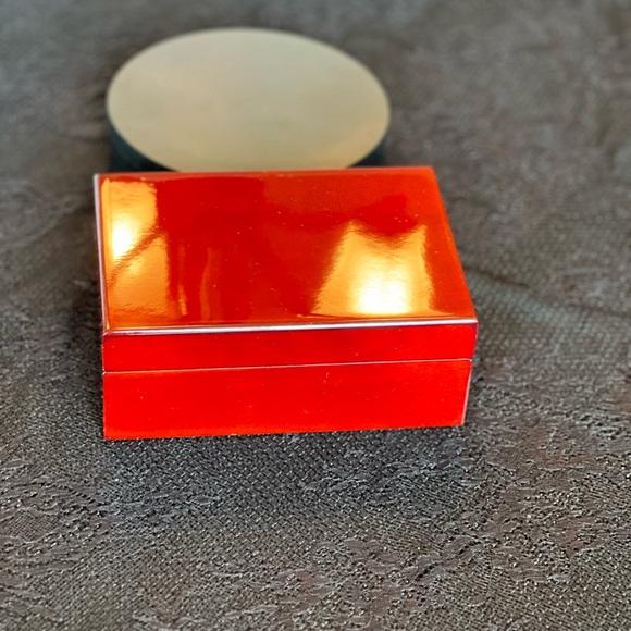 NEW MAHOGANY JEWELRY BOX - Picture 4 of 4